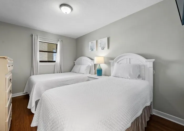 Boardwalk 782 By Youngs Suncoast *